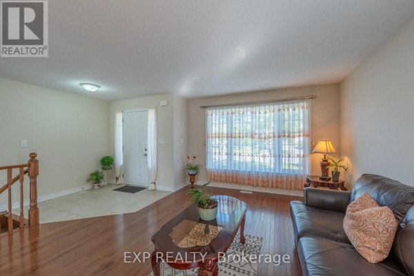 Dining room - 37 Helen Drive E, Haldimand, ON N0A1H0 Photo 3