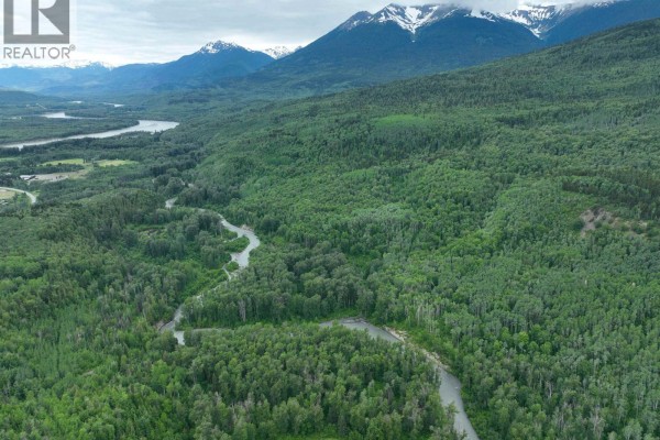 37 Highway, Kitwanga, BC V0J2A0 Photo 2