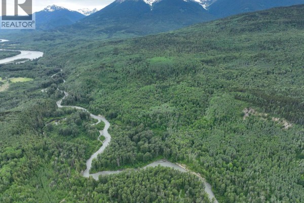 37 Highway, Kitwanga, BC V0J2A0 Photo 3