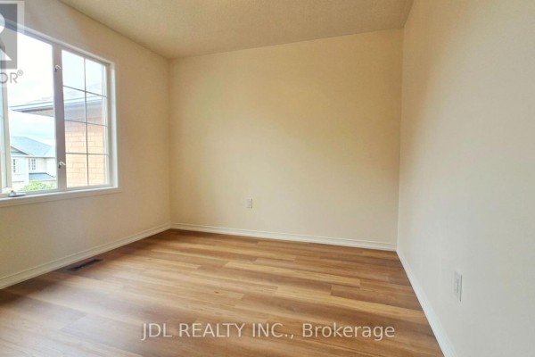 Kitchen - 37 Holmwood Street, Richmond Hill, ON L4B4K5 Photo 5