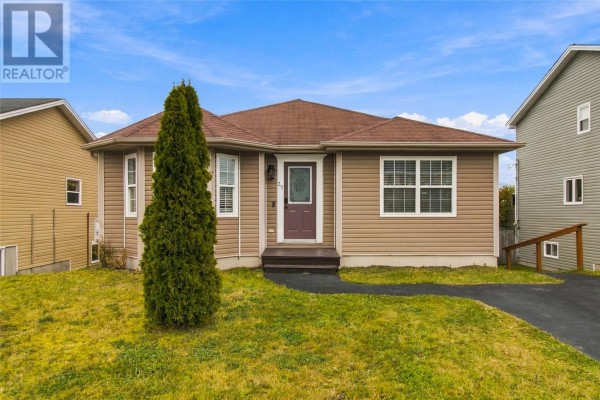 37 Kincaid Street, St  John S, NL, photo 2