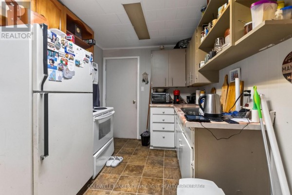 37 Main Street E, Bluewater, ON N0M2T0 Photo 5