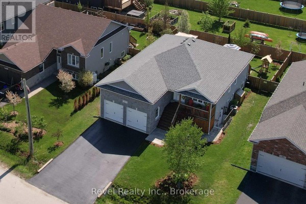 Recreational, Games room - 37 Marilyn Avenue N, Wasaga Beach, ON L9Z2Y5 Photo 2