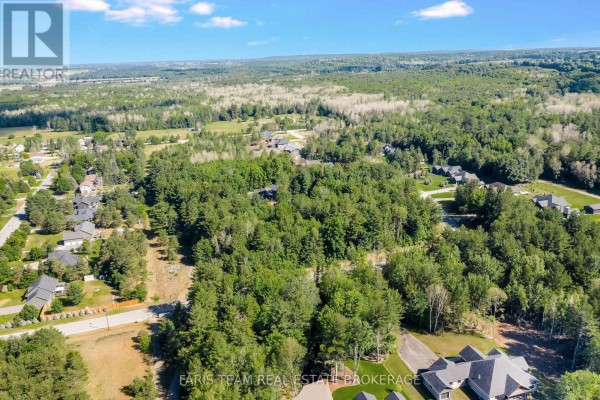 37 Marni Lane, Springwater, ON L0L2K0 Photo 2