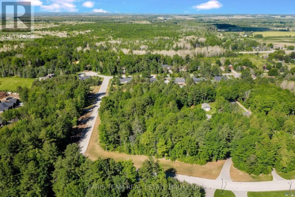 37 Marni Lane, Springwater, ON L0L2K0 Photo 4