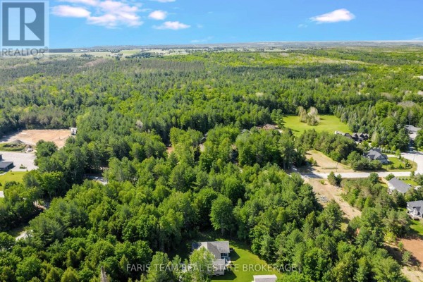 37 Marni Lane, Springwater, ON L0L2K0 Photo 5