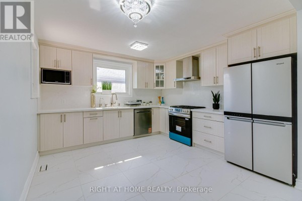 Kitchen - 37 Mason Road, Toronto, ON M1M3P9 Photo 4