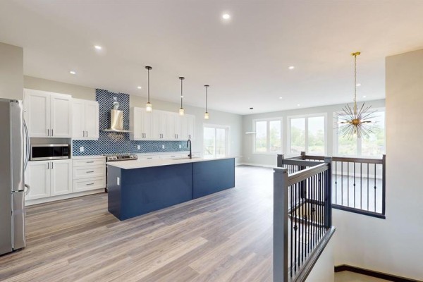 5pc Ensuite bath - 37 Moffitt Bay, Headingley, MB R4H0E8 Photo 5