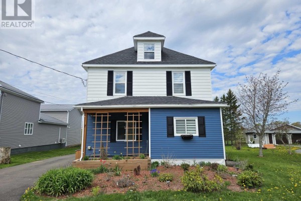 37 Morris Street, Springhill, NS, photo 3