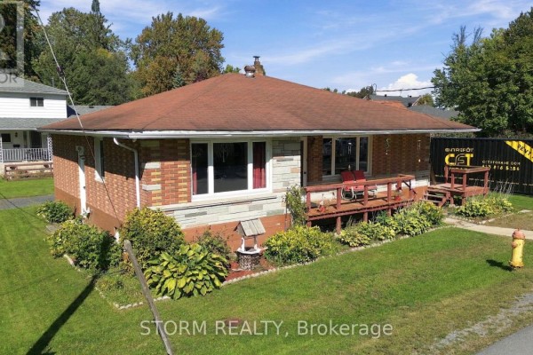 37 Oak Street, South Glengarry, ON K0C1N0 Photo 4