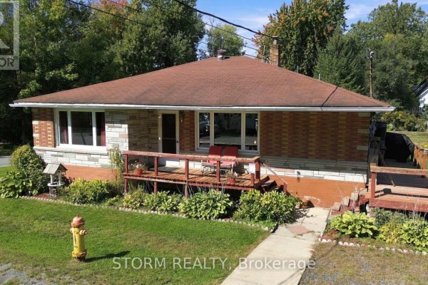 37 Oak Street, South Glengarry, ON K0C1N0 Photo 5