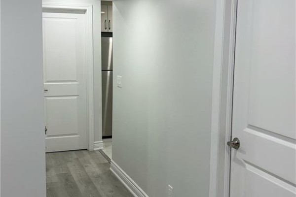 Den - 37 Parkglen Street Unit# Lower Level, Kitchener, ON N2R0L8 Photo 2