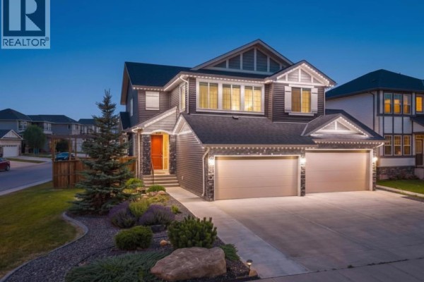 Kitchen - 37 Rainbow Falls Boulevard, Chestermere, AB T1X0S9 Photo 2