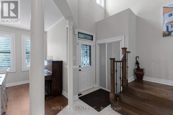 Bedroom 2 - 37 Redfinch Crescent, Vaughan, ON L4H2C5 Photo 5