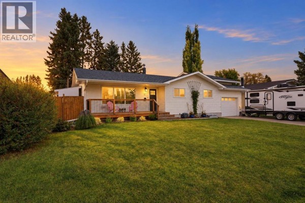37 Sherwood Crescent, Red Deer