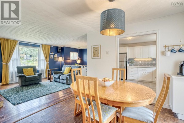 Family room - 37 Theresa Court, Lake Echo, NS B3E1B1 Photo 5