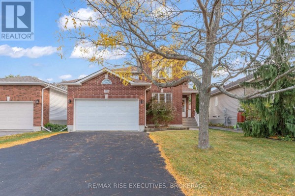 370 Cooke Crescent, Kingston, ON, photo 2