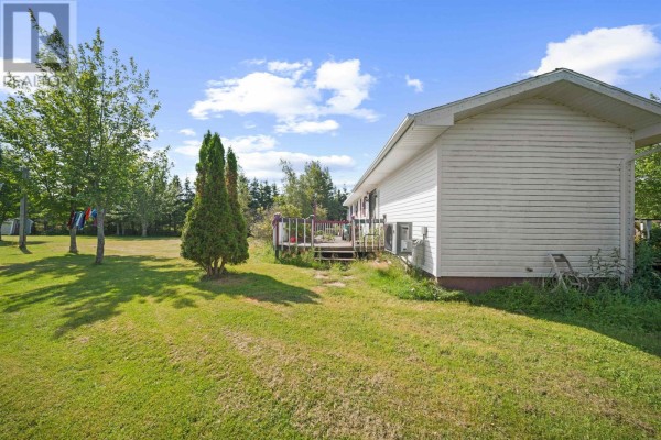 Living room - 370 Diversion Road, Ellerslie Bideford, PE C0B1J0 Photo 4