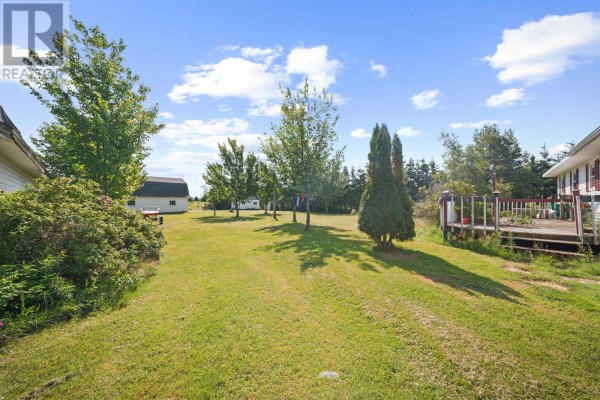 Bath (# pieces 1-6) - 370 Diversion Road, Ellerslie Bideford, PE C0B1J0 Photo 5