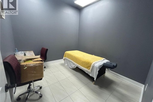 370 Eastbridge Boulevard Unit# A, Waterloo, ON N2K4P1 Photo 5