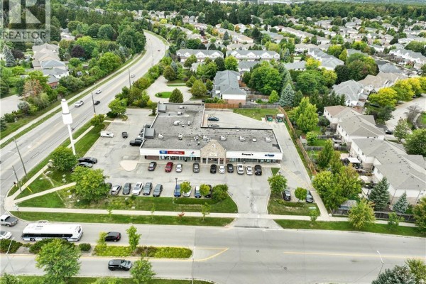370 Eastbridge Boulevard Unit# B, Waterloo, ON N2K4P1 Photo 4