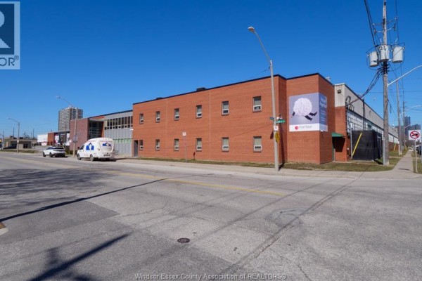 370 Erie Street East Unit# 2b, Windsor