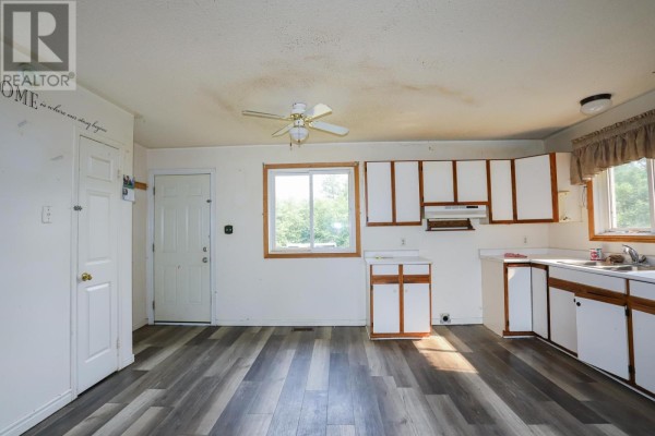 Bedroom - 370 Old Highway 17 N, Goulais River, ON P0S1E0 Photo 4