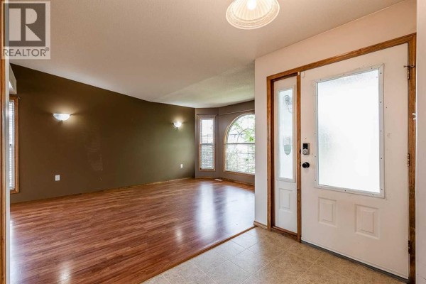 Primary Bedroom - 370 Stratton Way Se, Medicine Hat, AB T1B4M9 Photo 5
