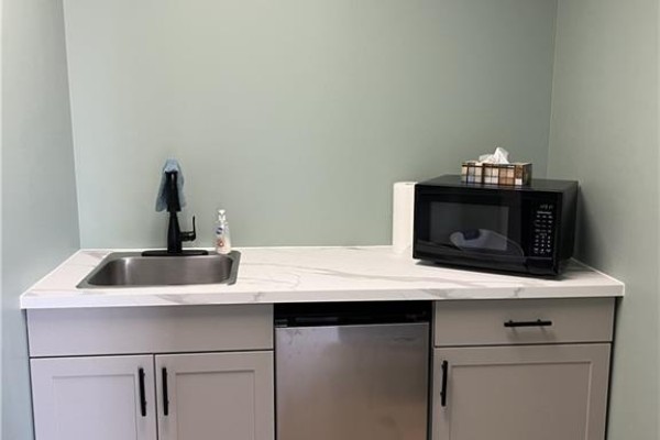 370 University Avenue E Unit# 105d, Waterloo, ON N2K3N2 Photo 5
