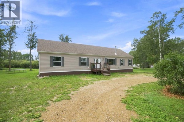 5pc Bathroom - 370040 Range Road 4-0, Rural Clearwater County, AB T0M0X0 Photo 5