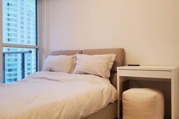 Primary Bedroom - 3701 - 88 Scott Street, Toronto, ON M5E0A9 Photo 5