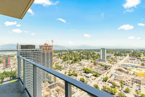 3701 13495 Central Avenue, Surrey, BC, photo 3