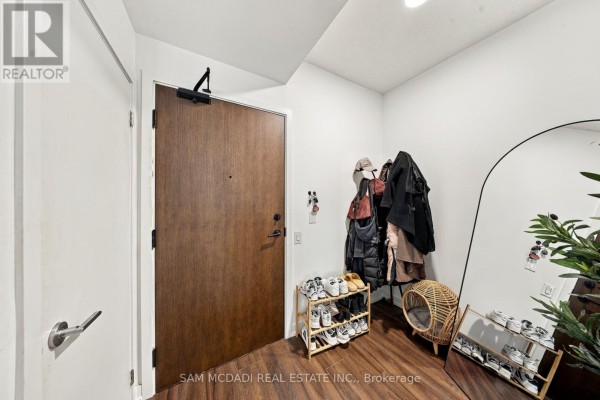 3702 - 4065 Confederation Parkway, Mississauga, ON L5B0L4 Photo 5