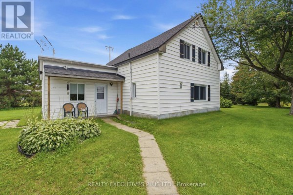 3705 Champlain Street E, Clarence Rockland, ON, photo 3