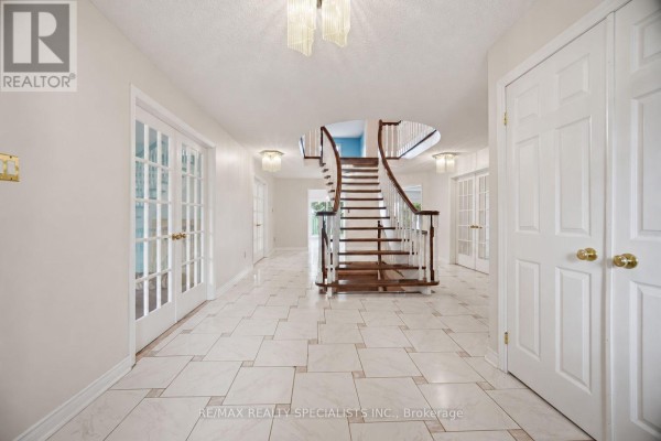 Dining room - 3706 Price Court, Mississauga, ON L5L4S6 Photo 4