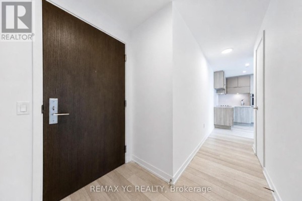 3708 - 39 Roehampton Avenue, Toronto, ON, photo 2