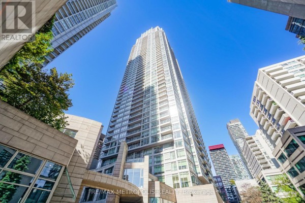 3709 - 2191 Yonge Street, Toronto, ON M4S3H8 Photo 3