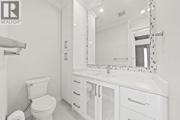 3709 Avondale Street, Burnaby, BC V5G1N8 Photo 4