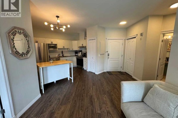 Dining room - 371, 333 Riverfront Avenue Se, Calgary, AB T3G5R1 Photo 3