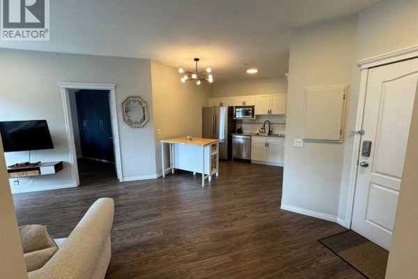 Living room - 371, 333 Riverfront Avenue Se, Calgary, AB T3G5R1 Photo 5