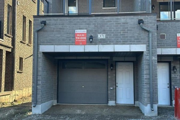 371 Inspire Boulevard, Brampton, ON L6R4E4 Photo 2