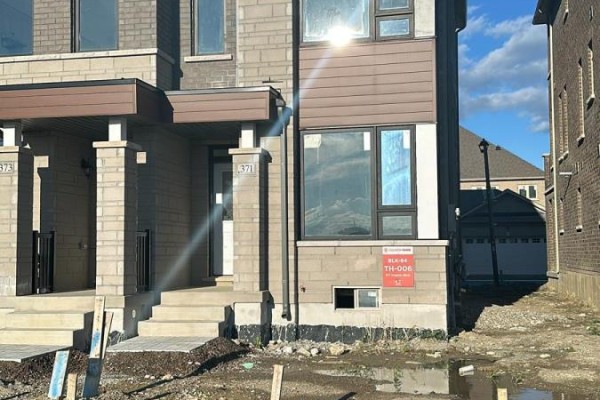 371 Inspire Boulevard, Brampton, ON L6R4E4 Photo 3
