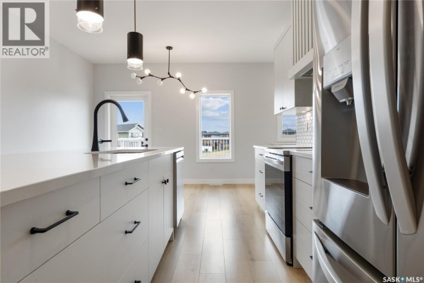 4pc Ensuite bath - 371 Leskiw Bend, Saskatoon, SK S7V1R5 Photo 5