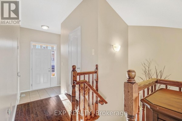 Bedroom 3 - 371 Royal Fern Way, Ottawa, ON K1V2K6 Photo 3