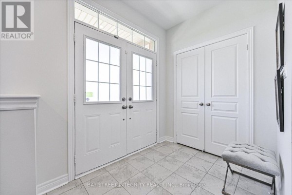 Kitchen - 371 William Forster Road, Markham, ON L6B0R7 Photo 4