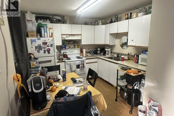 Kitchen - 3710 24 Avenue Unit# 203, Vernon, BC V1T1L9 Photo 5