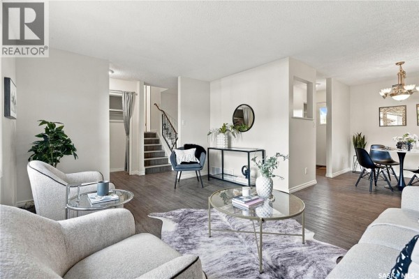 2pc Ensuite bath - 3718 Taylor Street E, Saskatoon, SK S7H5J3 Photo 5