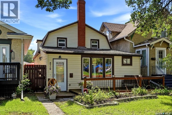3719 Victoria Avenue, Regina