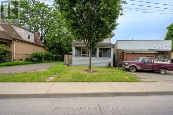 372 Beach Road, Hamilton, ON, photo 2