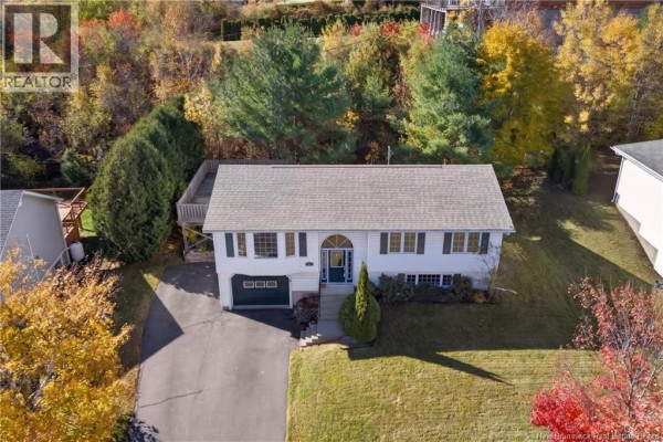 Family room - 372 Kimble Drive, Fredericton, NB E3B6Y5 Photo 4